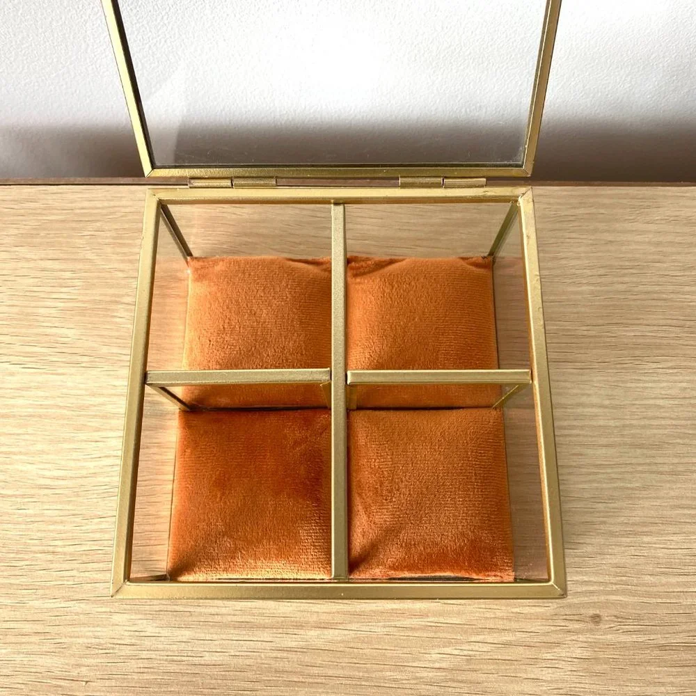 Glass Jewellery Box Gold - Picture 2 of 4